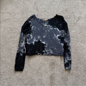 Navy Tie-Dye Long Sleeve V-neck Sweater